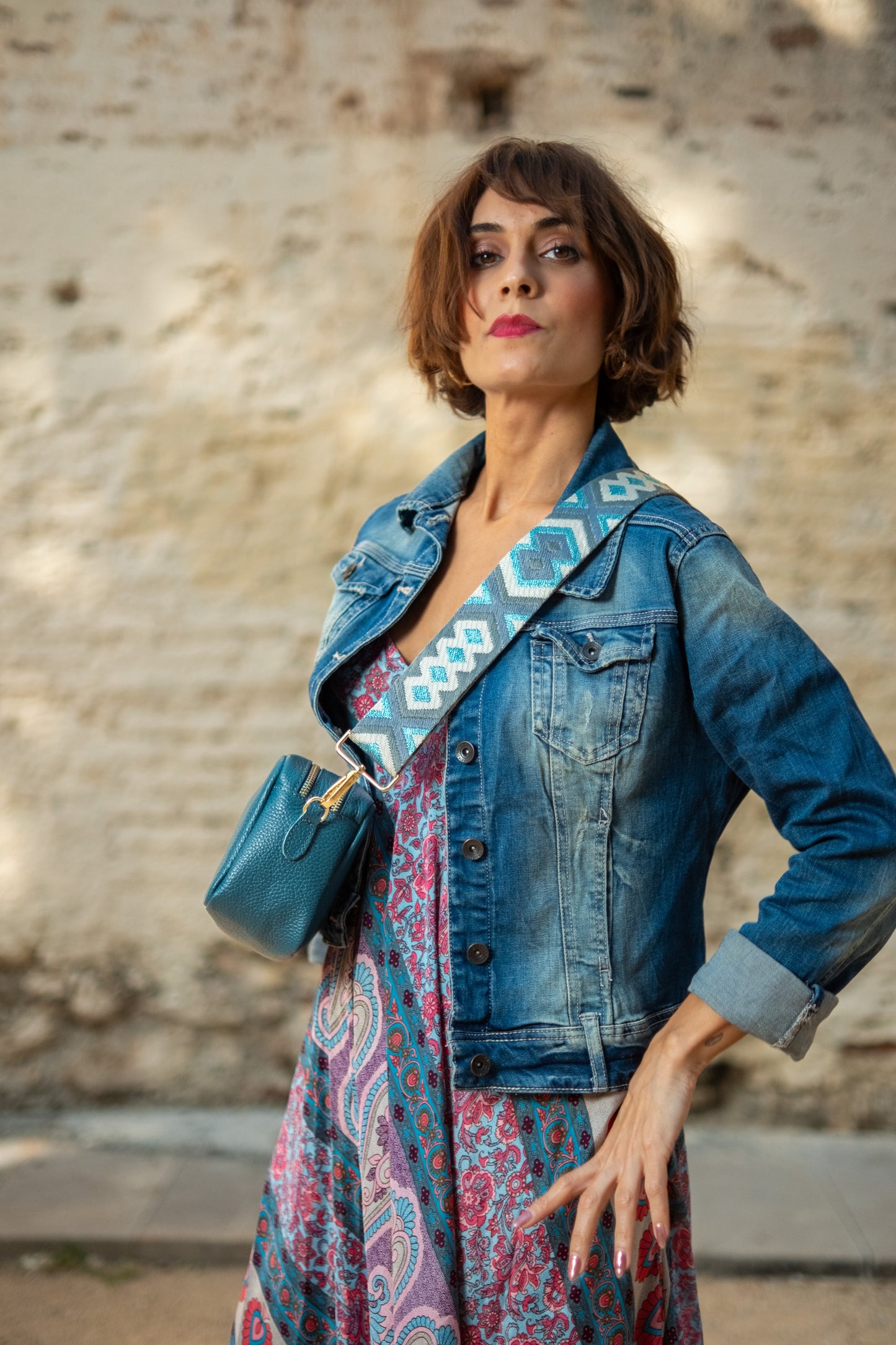 Bolso PETRO en PIEL Color Petróleo, asa piel ajustable