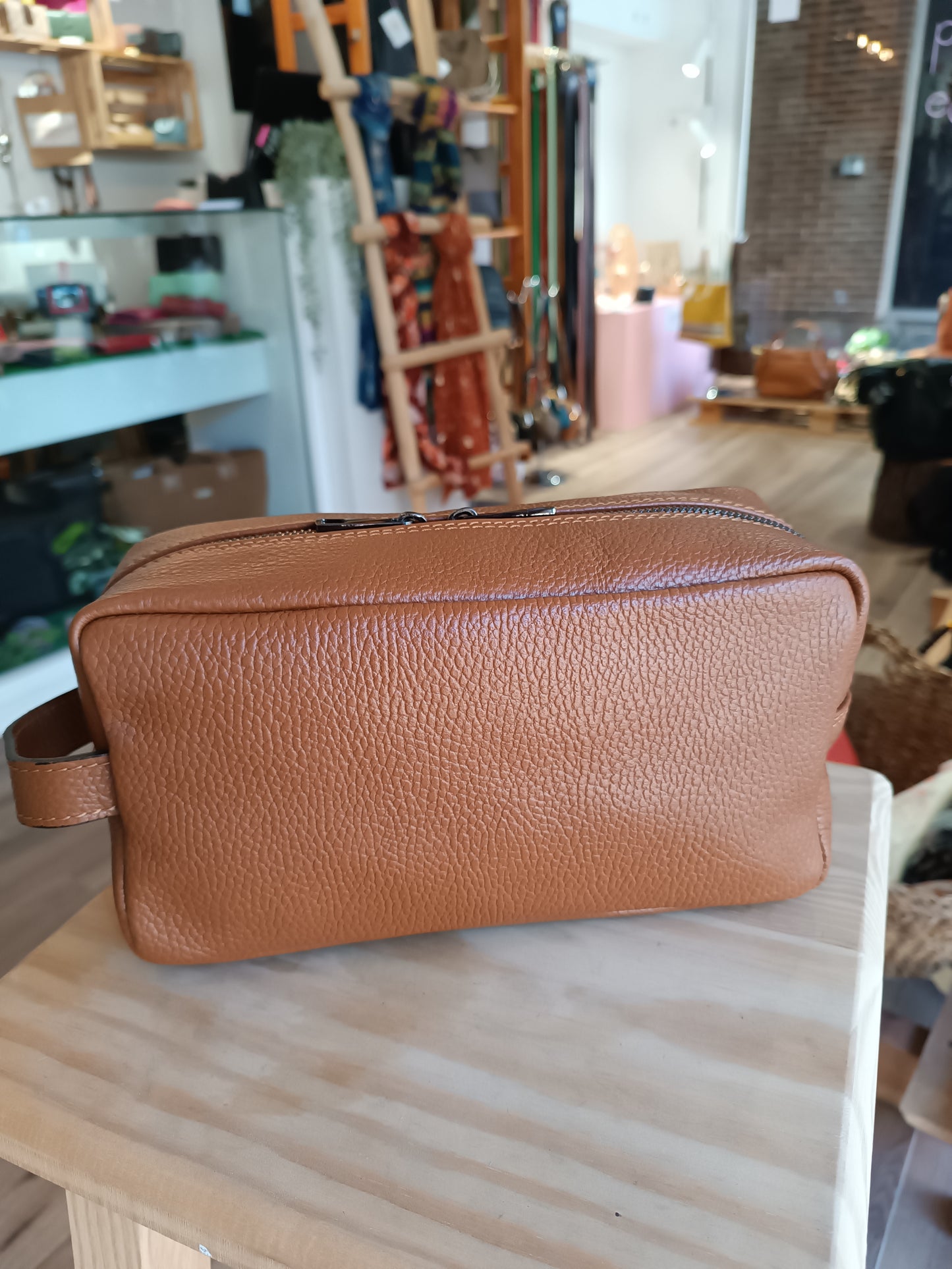 Neceser de mano en piel unisex (PERSONALIZACIÓN GRATUITA)