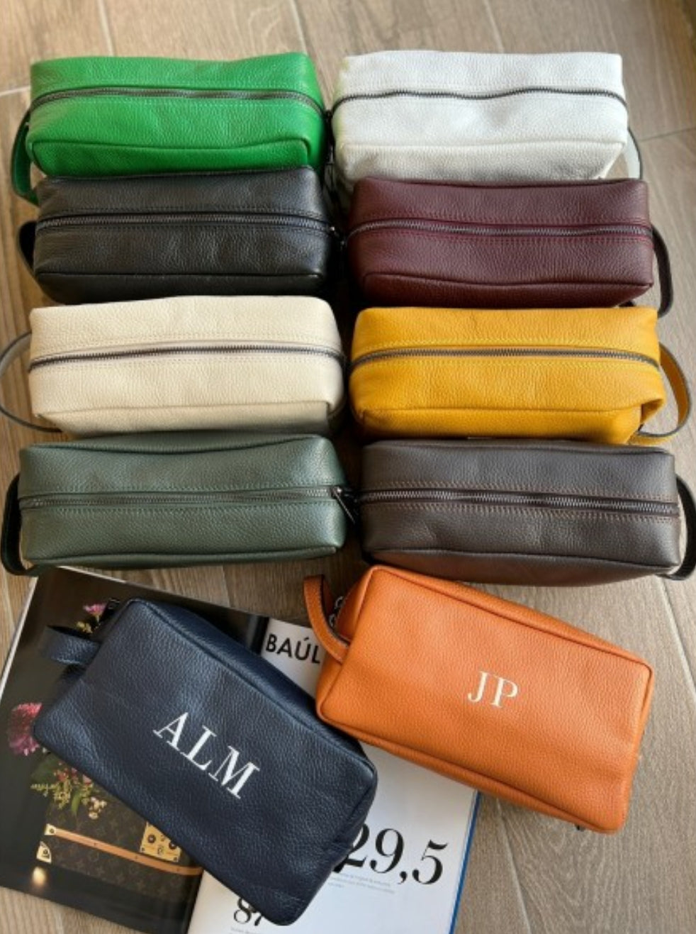 Neceser de mano en piel unisex (PERSONALIZACIÓN GRATUITA)