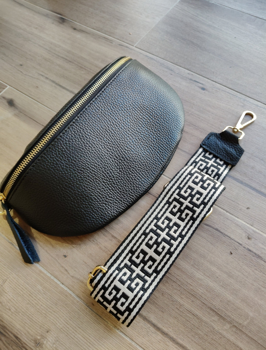 Riñonera/bandolera PIEL (PERSONALIZACIÓN GRATUITA)