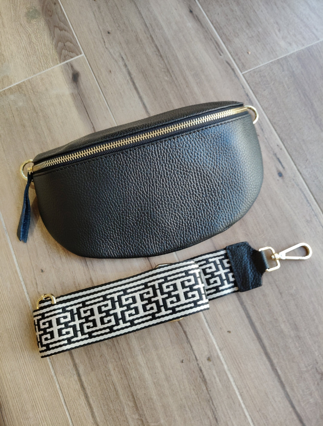 Riñonera/bandolera PIEL (PERSONALIZACIÓN GRATUITA)
