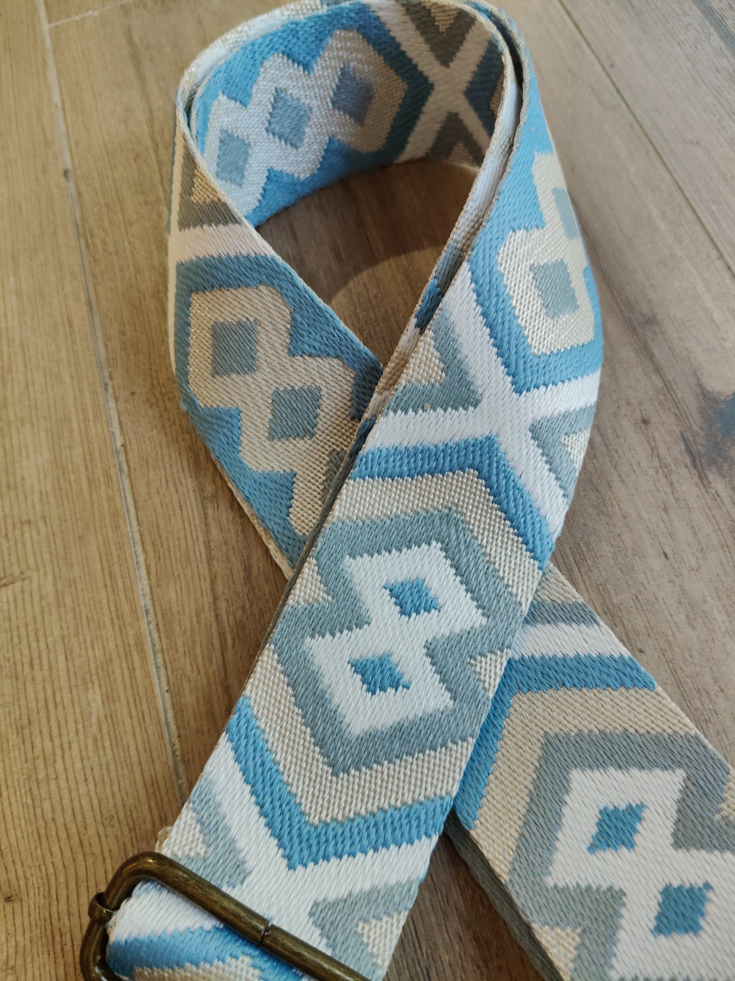 Asa azul- blanco y beige